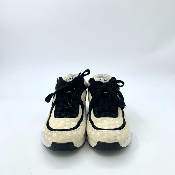 Chanel Ivory & Black Lace-Up Sneakers With Logo Pattern & Original Box - Picture 3 of 9